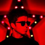 Noel Gallagher’s High Flying Birds — Come On Outside