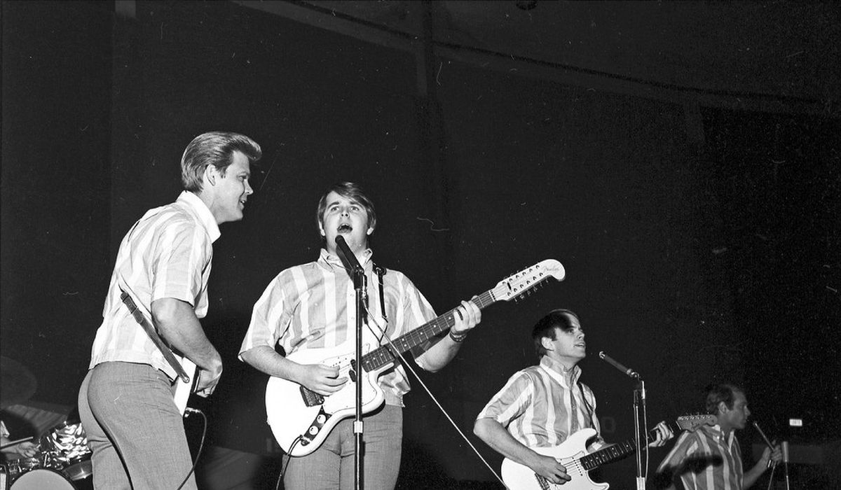 The Beach Boys - Five voices that outgrew the beach mid