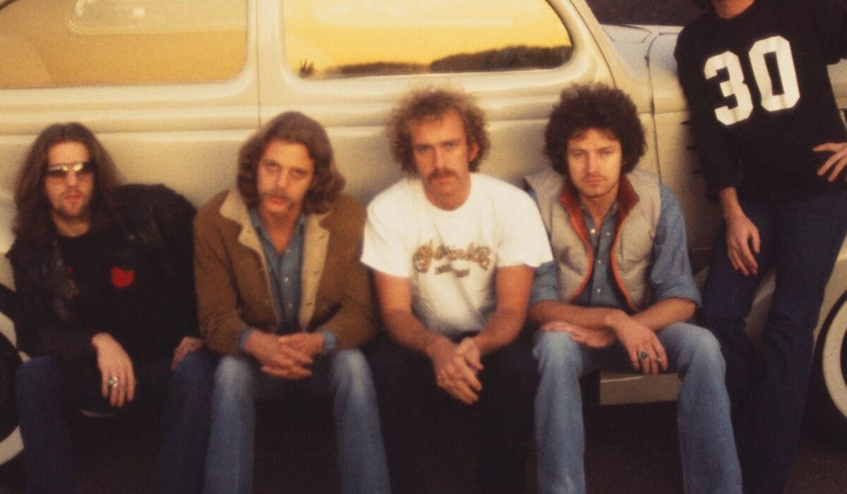 Eagles - California harmony with a hard rimshot (mid)